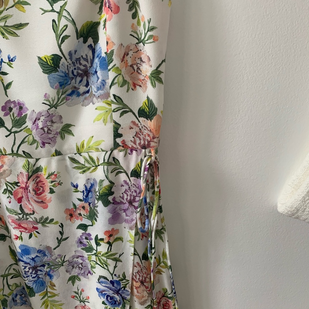 Alice and Olivia Trixie Floral Mini Dress - Picture 3 of 9